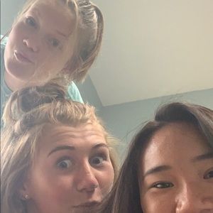 Meet your Posher, Kelly